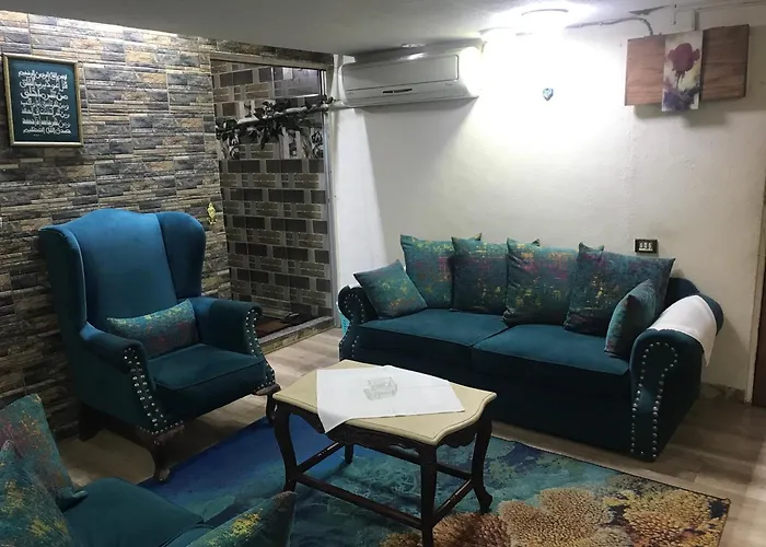 A Nice Apartment, 2 Bed Rooms, 2 Living Rooms