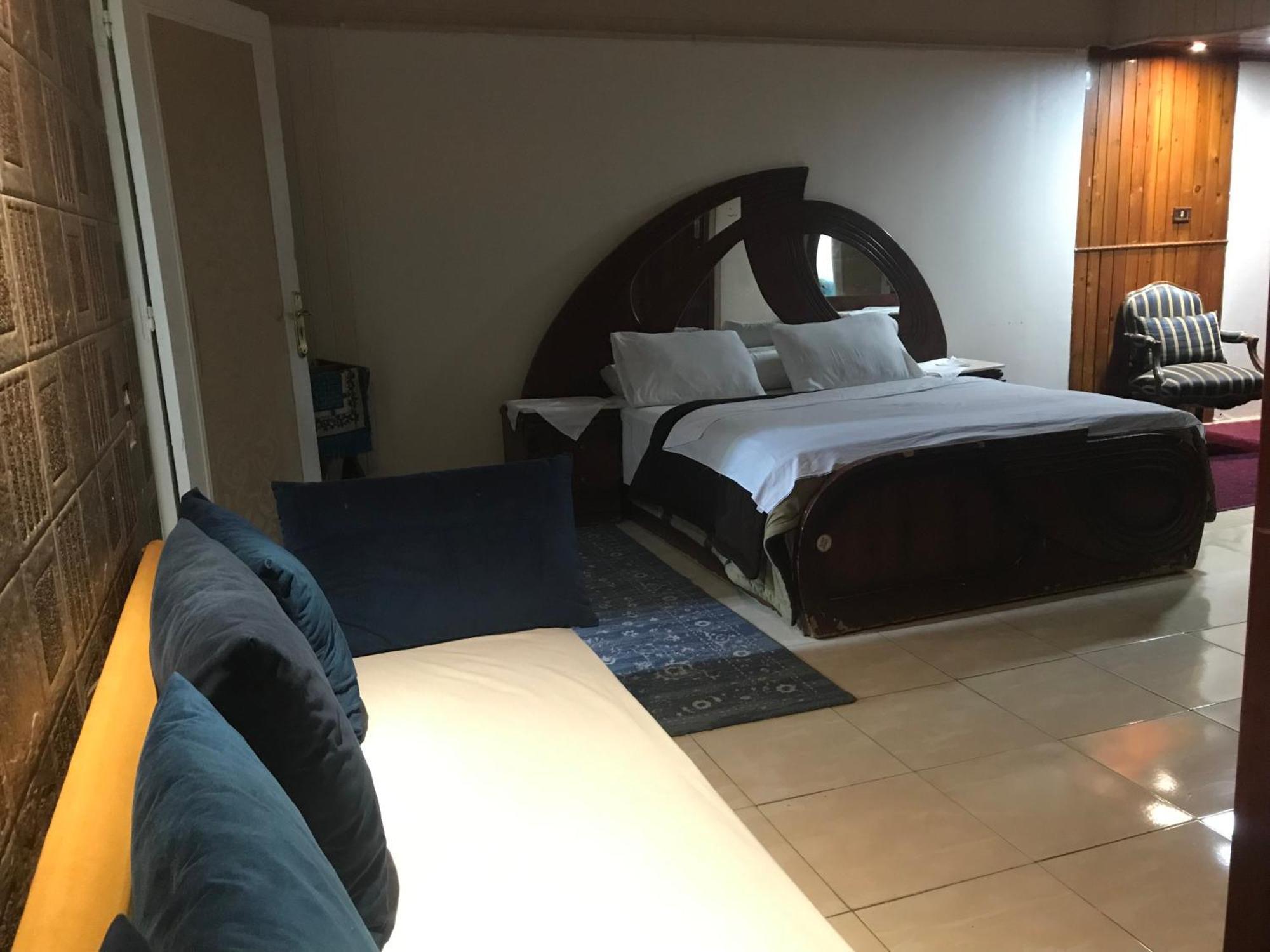 Appartement A Apartment, 2 Bed Rooms, 2 Living Caïro